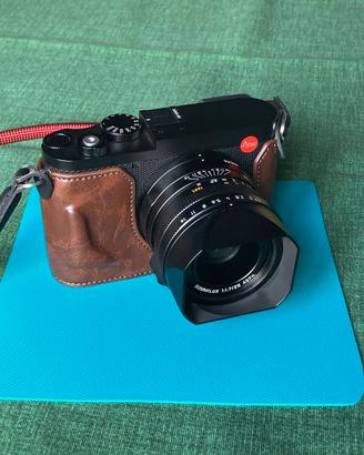 Leica Q3 completa, pari al nuovo