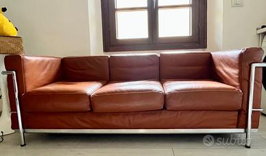 Le Corbusier LC2  Divano a 3 posti Alivar