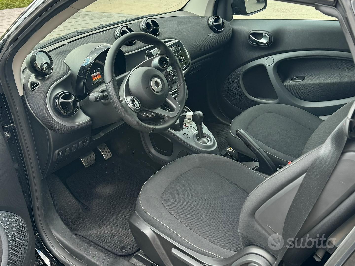Smart Fortwo Cabrio 2019 photo 4