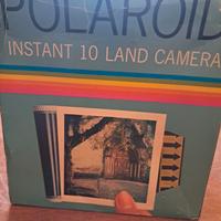 POLAROID