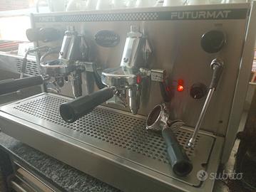 macchina caffè e macina caffè industriale 