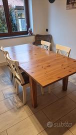 tavolo stornas piu sedie