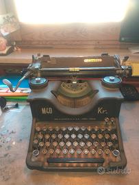 Macchina da scrivere Olivetti M40 Kr.