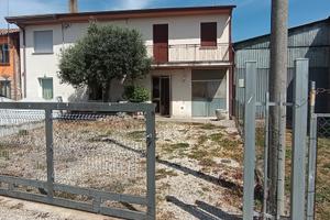 Bifamiliare 2 unità indipendenti anche separatamen
