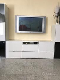 Televisione 42 pollici al plasma