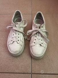 Scarpe Guess da donna