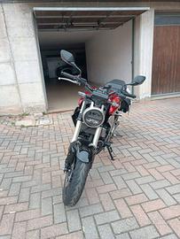 Honda cb300r