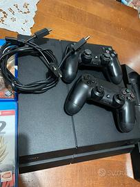 Playstation 4  1T+2 controller+5giochi+base di ric