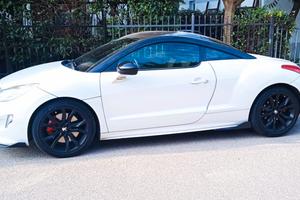 PEUGEOT RCZ PARI AL NUOVO