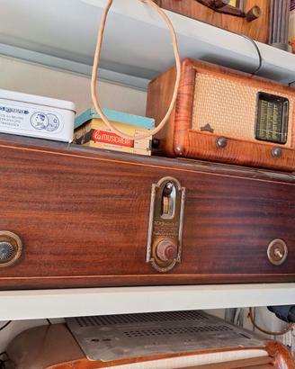 Lotto Radio d'epoca a valvole