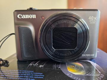 Canon powershot SX720 HS