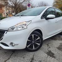 PEUGEOT 208 1,4 HDI-UNICO PROPRIETAR-4 REVISIONI
