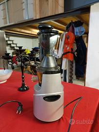 Estrattore di Succo a Freddo "Just Slow So Juice" 