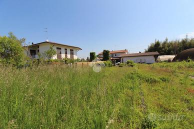 TER. RESIDENZIALE A LATISANA