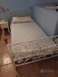 coppia di letti singoli, stile francese, in ferro 