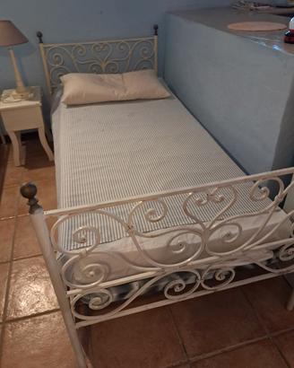 coppia di letti singoli, stile francese, in ferro 