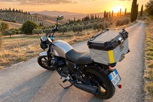 Moto Guzzi V7 Stone 850 ABS