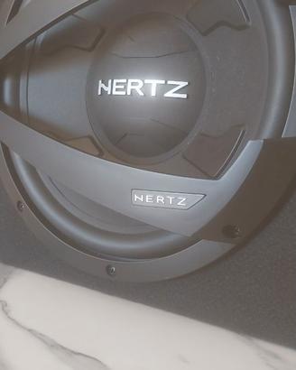 Subwoofer auto hertz
