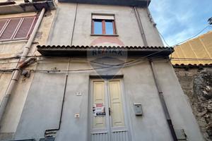 Casa Indipendente - Maletto