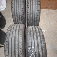 Gomme pneumatici Michelin 235/45 zr19