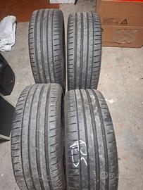 Gomme pneumatici Michelin 235/45 zr19