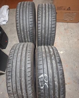 Gomme pneumatici Michelin 235/45 zr19