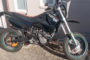  KTM Motard 