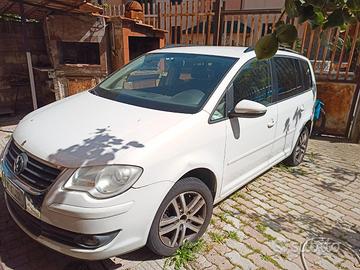 VOLKSWAGEN Touran - 2009 MARCIANTE RIBASSO