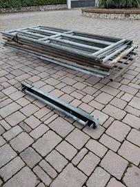 Recinto cavalli in ferro