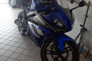 Yamaha yzf r125