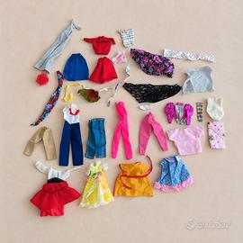 Lotto 30 Vestiti Barbie Vintage Anni '80