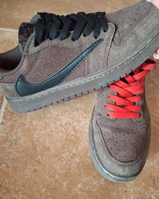 Air Jordan 1 Retro Low OG SP Travis Scott Velvet b