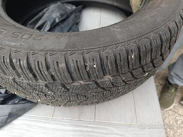 Gomme e cerchi in lega