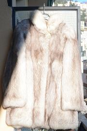 Pelliccia di volpe artica di sartoria