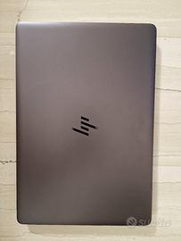 HP ZBook Studio G4 workstation 17" 32Gb ram 1Tb i7