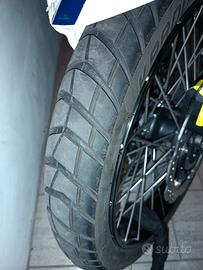 Metzeler  karoo street Tubeless per Africa Twin