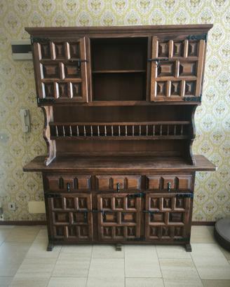 Mobili stile Spagnolo Castigliano