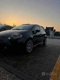 Grande punto evo sport