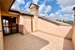 Attico / Mansarda di 260 m² con 4 locali e box aut