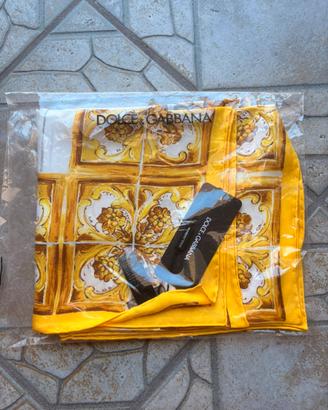 Foulard Dolce&Gabbana originale con stampa barocca