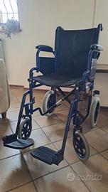 sedia a rotelle pieghevole