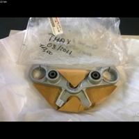 Piastra forcella superiore tmax 500