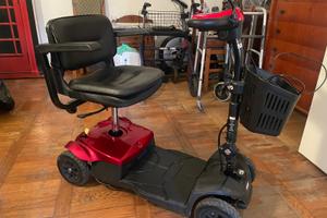 Scooter elettrico per anziani