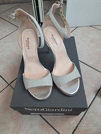 Scarpe nero giardini