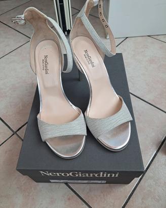 Scarpe nero giardini