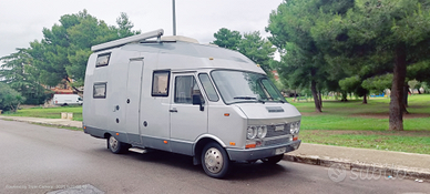 Motorhome AZ System Condizionatore e Generatore