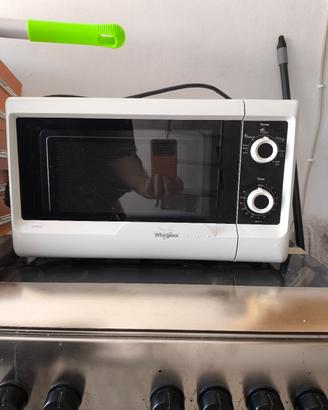 Microonde Whirlpool con grill