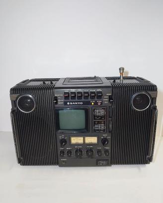 Vintage Sanyo Boombox Cassette Stereo Radio TV