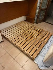 Base letto matrimoniale bassa in legno