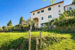 CASA SEMINDIPENDENTE A CALICE AL CORNOVIGLIO